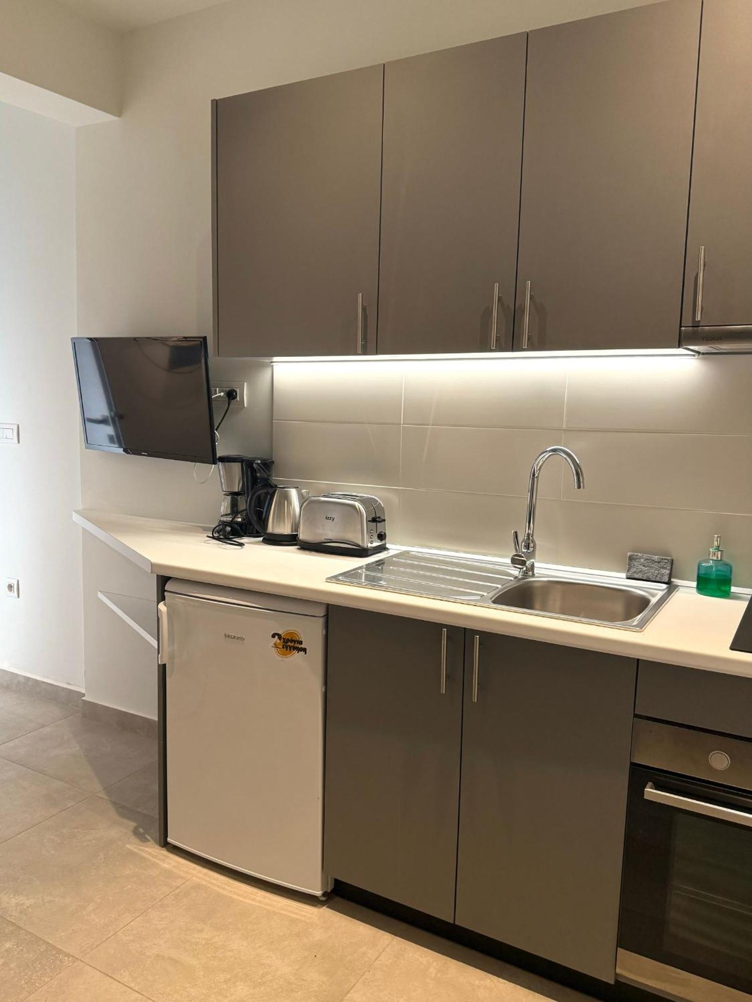 Kipos Suites & Apartments (Adults Only) Gennadi Zimmer foto